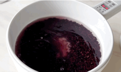 千層蛋糕的新造型,用平底鍋就能做,全新搭配